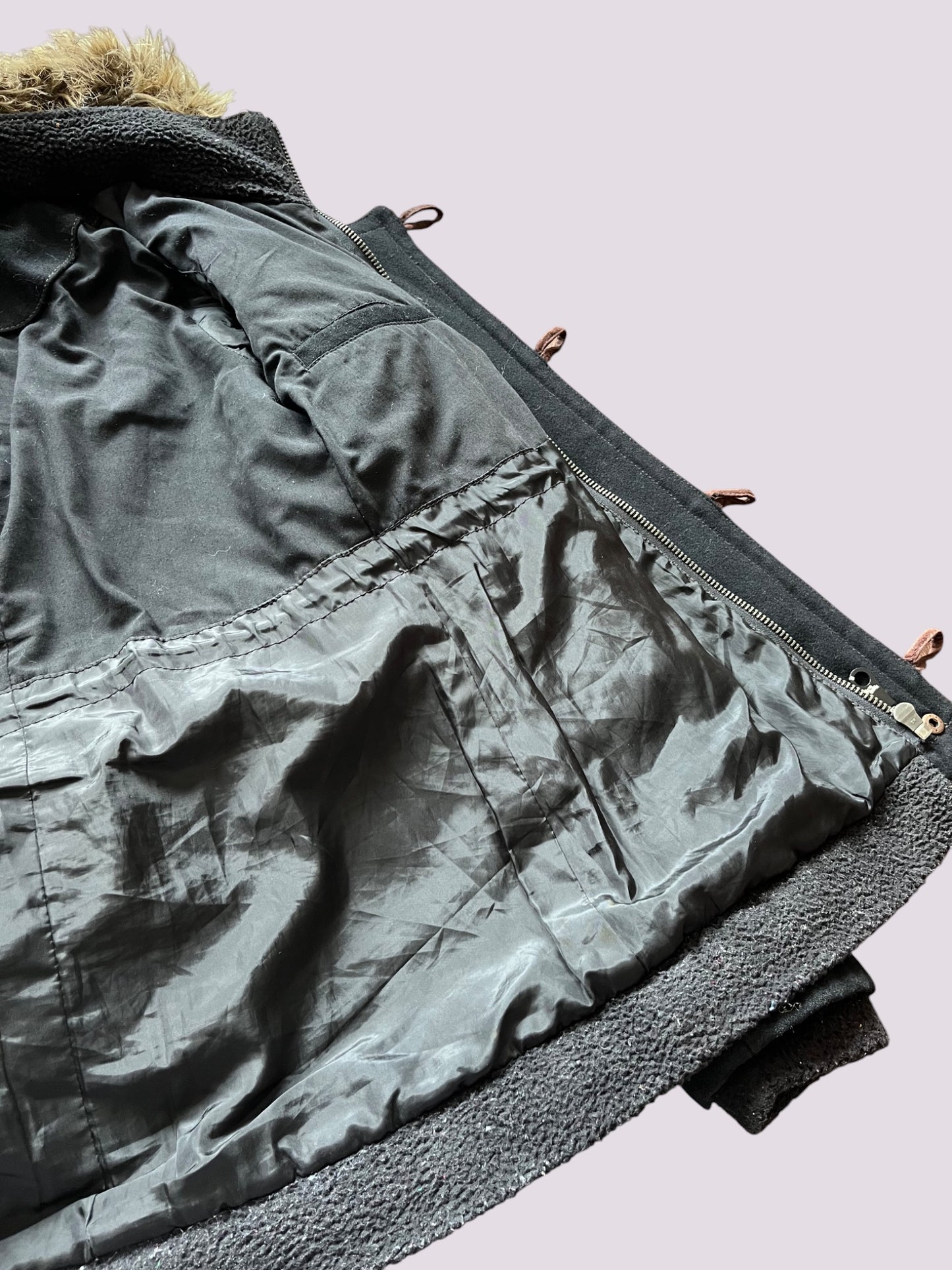 Schwarze Fell Winterjacke