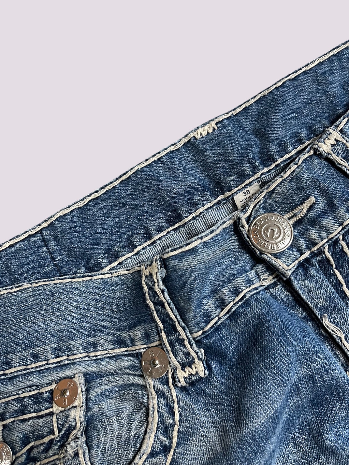 True Religion Flared Baggy Jeans Gr 38