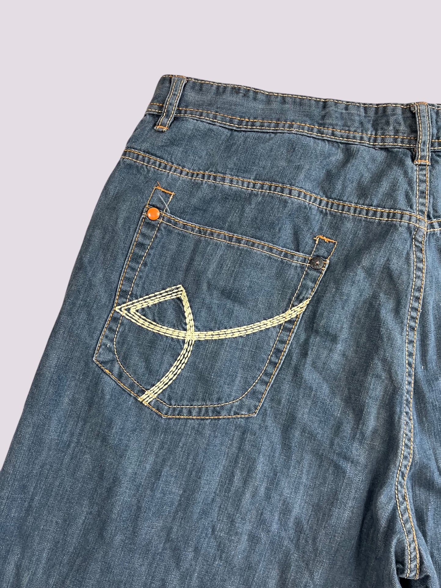 Ecko Jeans Shorts / Jorts Größe 40