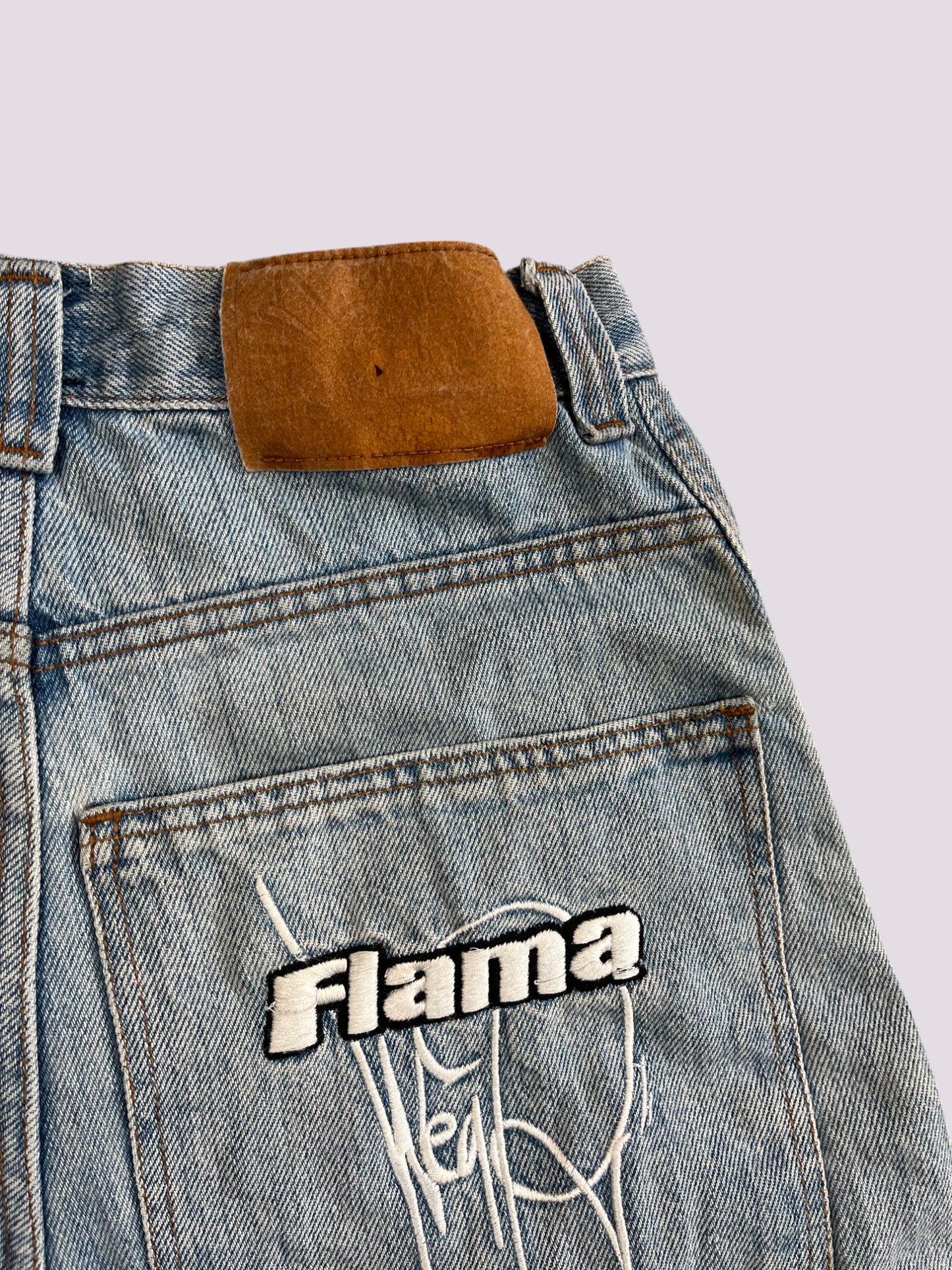 Flama Jeans Shorts / Jort