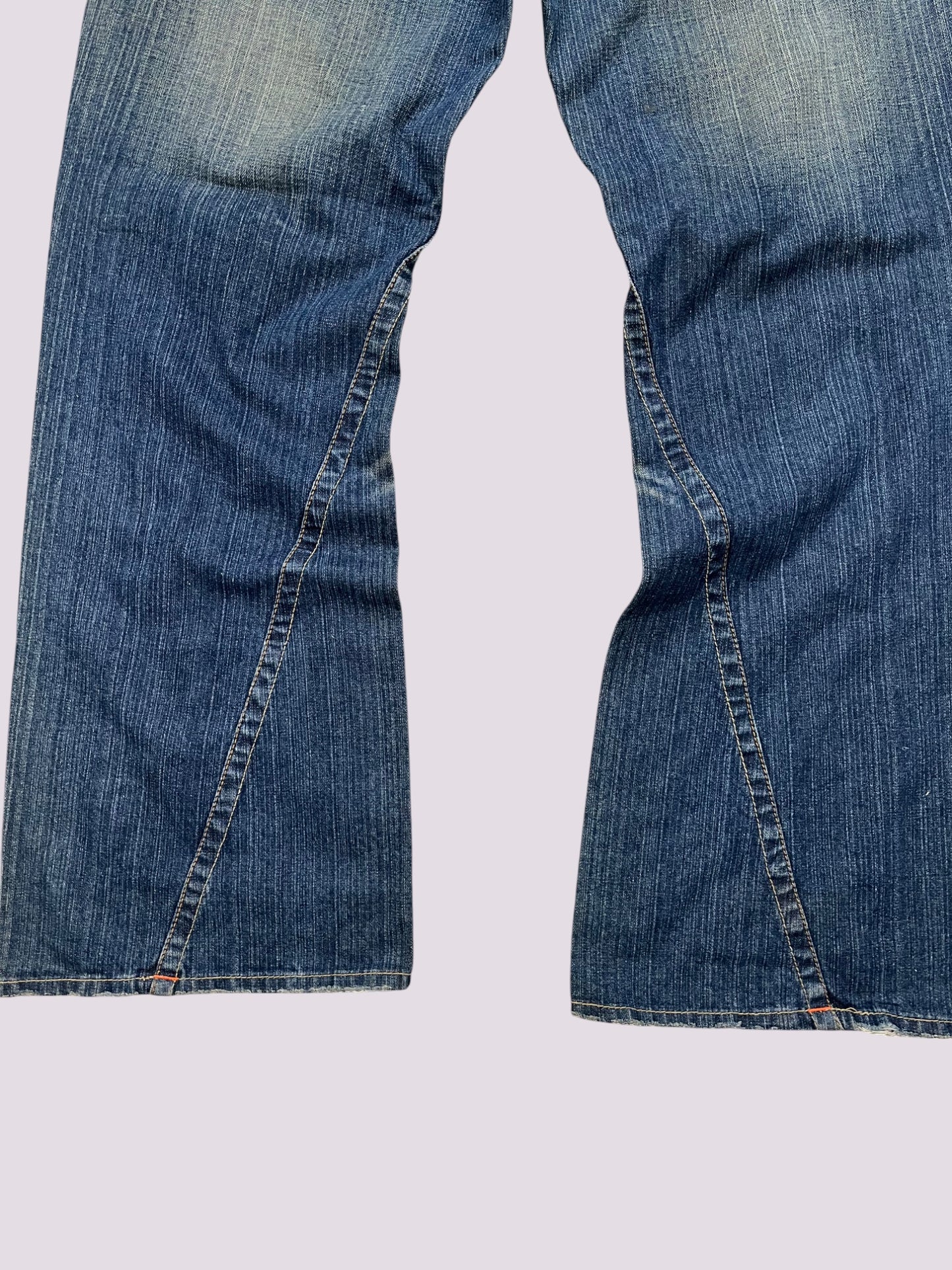 True Religion Flared Jeans Gr 36