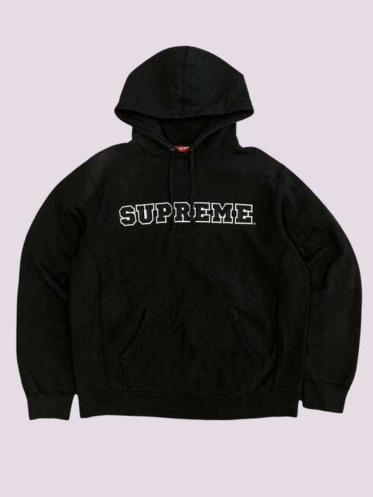 Supreme Logo Hoodie Schwarz