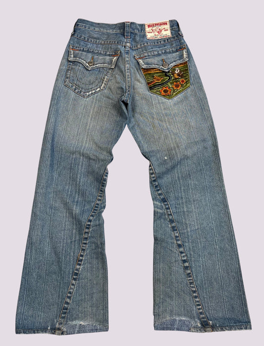 True Religion embroidered Flared Jeans Gr 30