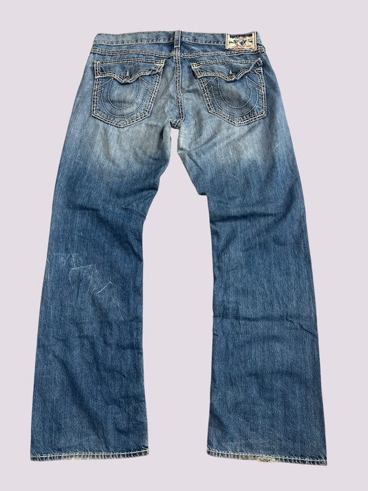 True Religion Flared Jeans Gr 38
